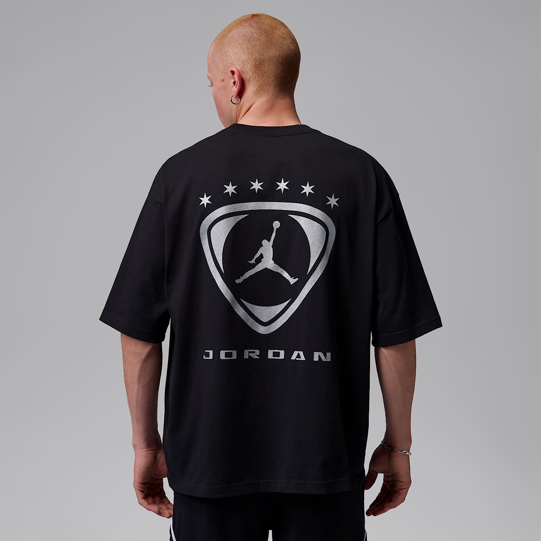Jordan Brooklyn Men's T-Shirt. Nike LU